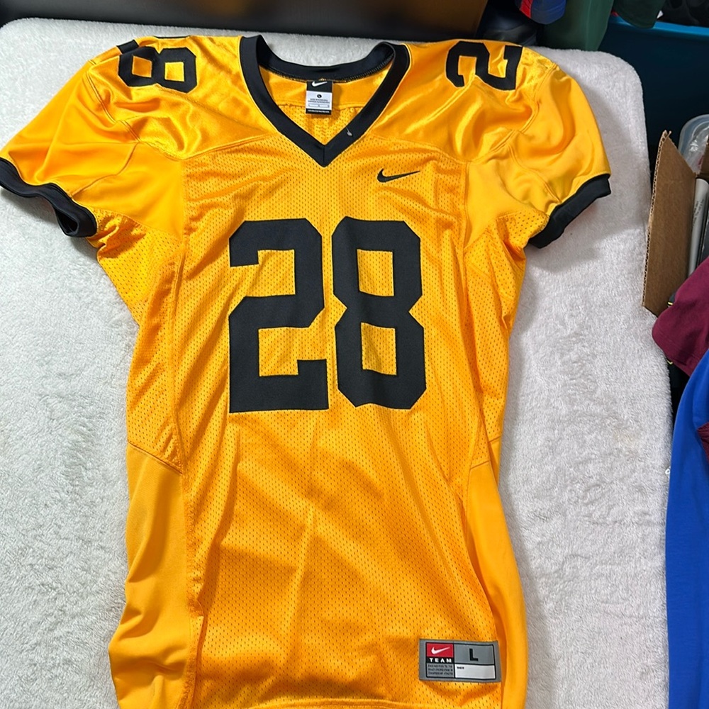 Nike Iowa Hawkeyes Football Jersey Gold and Black Prototype Size Large - Picture 1 of 5